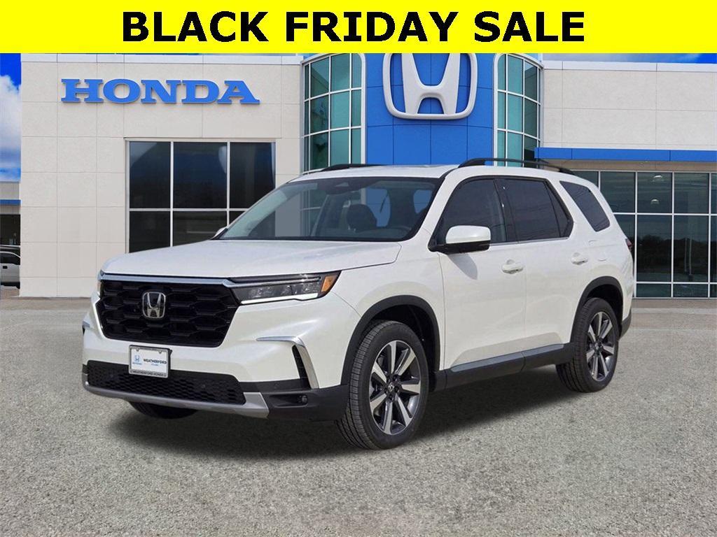 new 2025 Honda Pilot car, priced at $46,304
