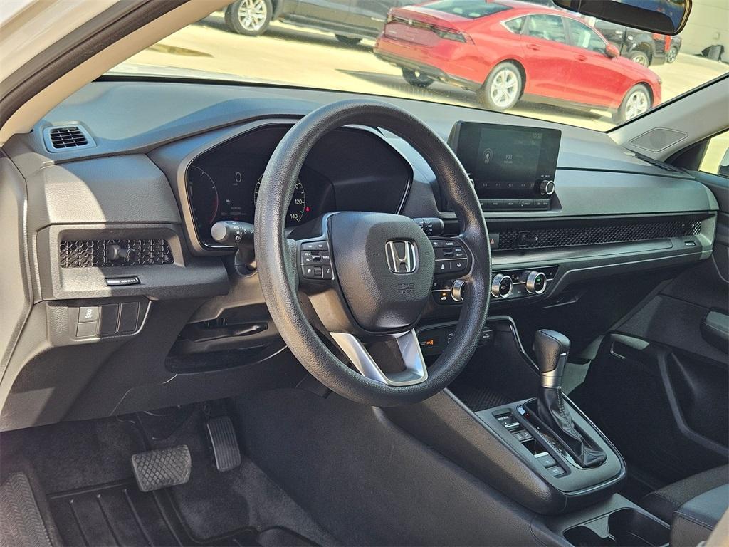 used 2024 Honda CR-V car, priced at $30,900
