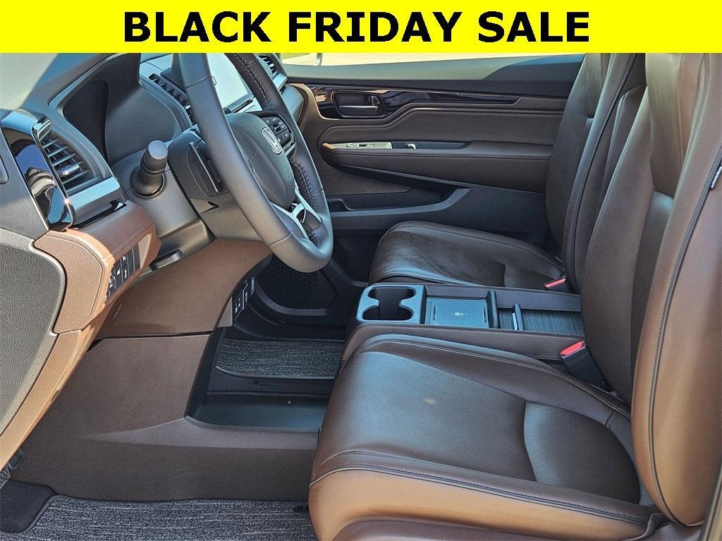 new 2026 Honda Odyssey car, priced at $47,360