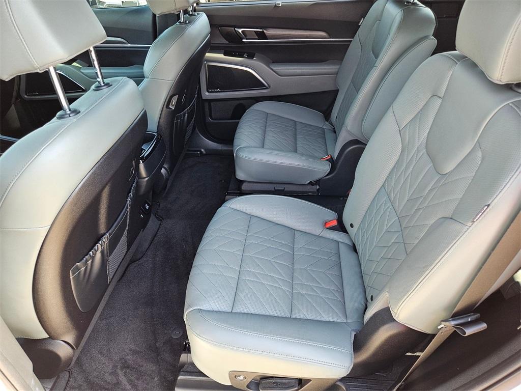 used 2024 Kia Telluride car, priced at $45,750