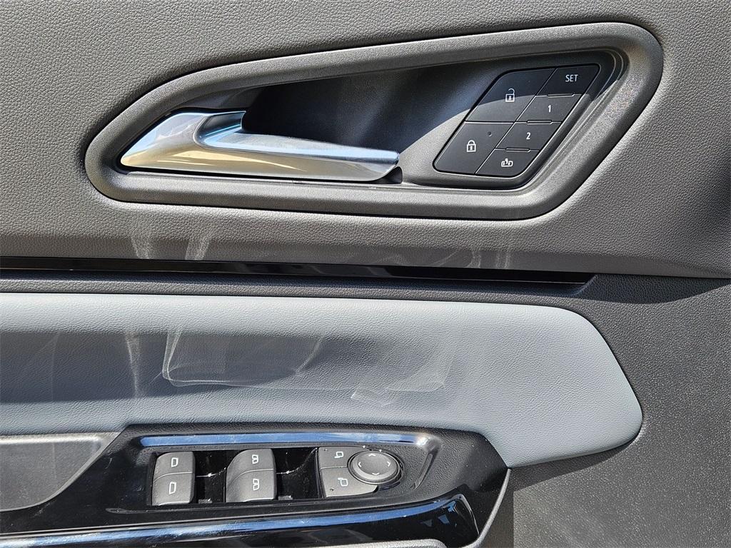 new 2025 Honda Prologue car, priced at $52,465