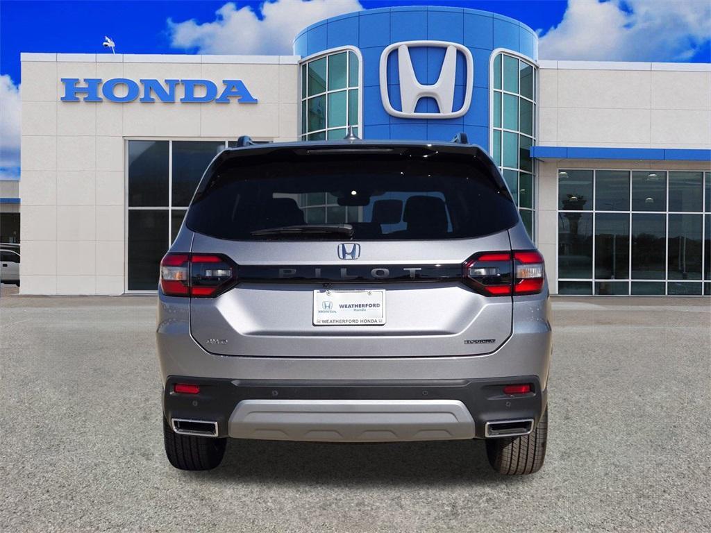 new 2025 Honda Pilot car, priced at $48,112