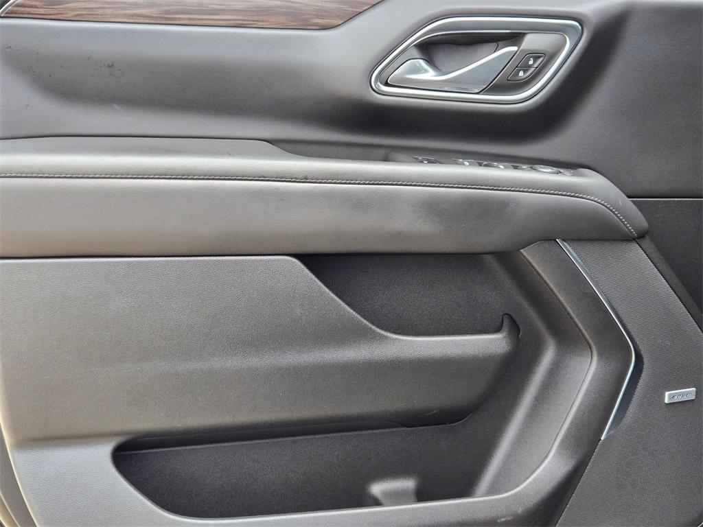 used 2022 Chevrolet Tahoe car, priced at $46,933