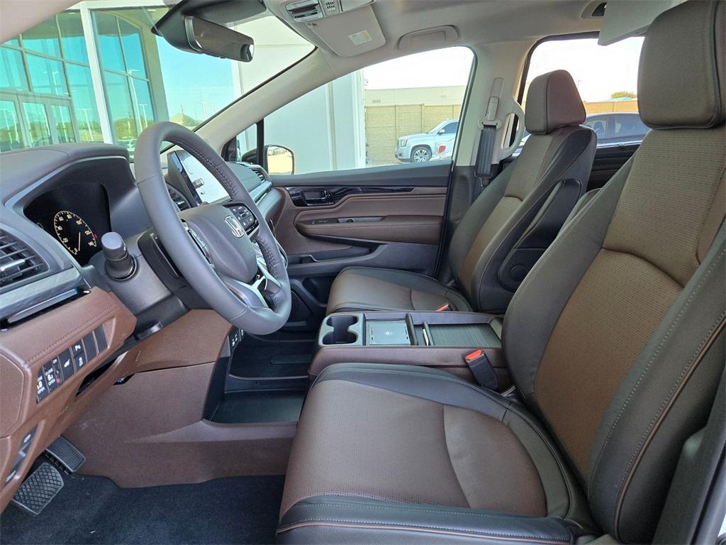 new 2026 Honda Odyssey car, priced at $51,381