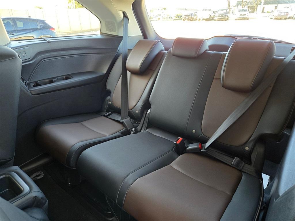 new 2026 Honda Odyssey car, priced at $51,381