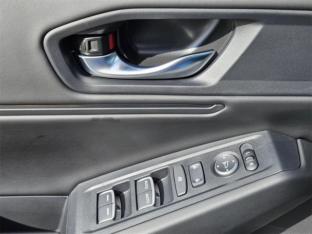 new 2025 Honda Accord car, priced at $31,755