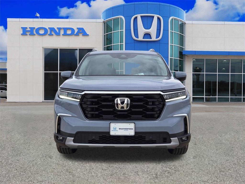 new 2025 Honda Pilot car, priced at $45,820