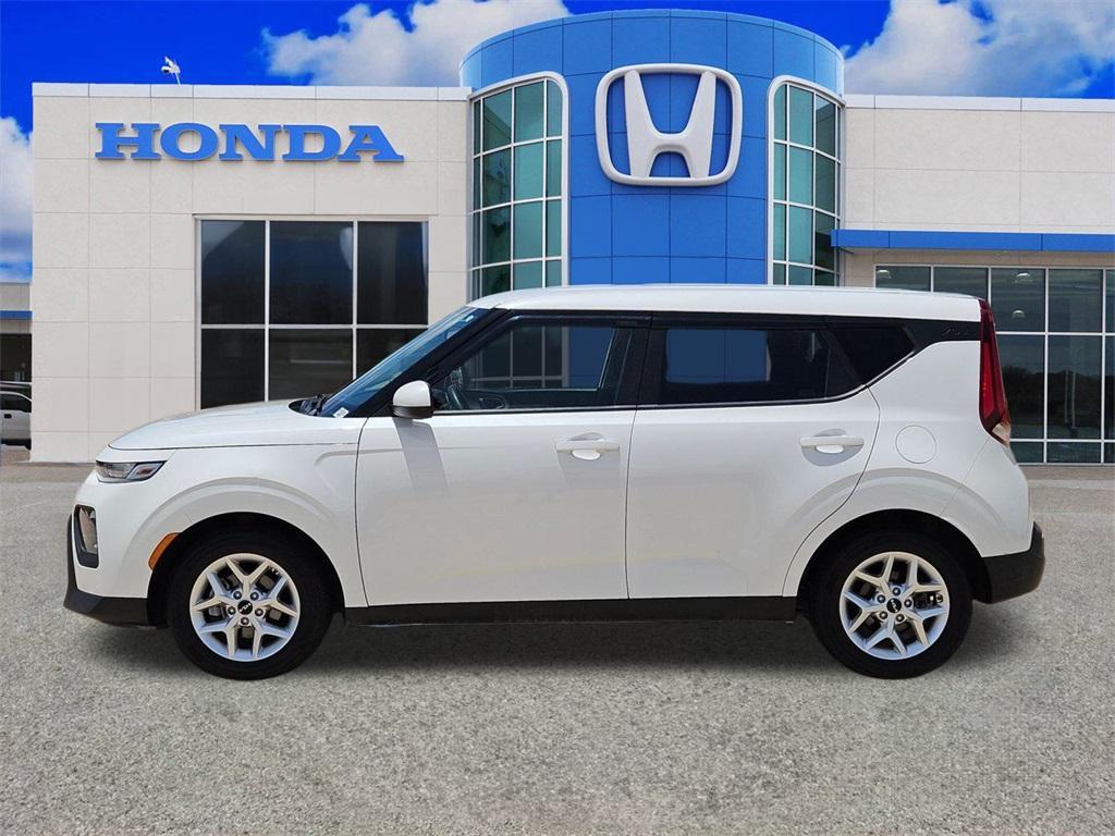 used 2022 Kia Soul car, priced at $16,990