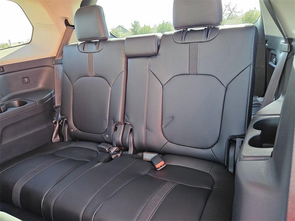 new 2025 Honda Pilot car, priced at $48,280