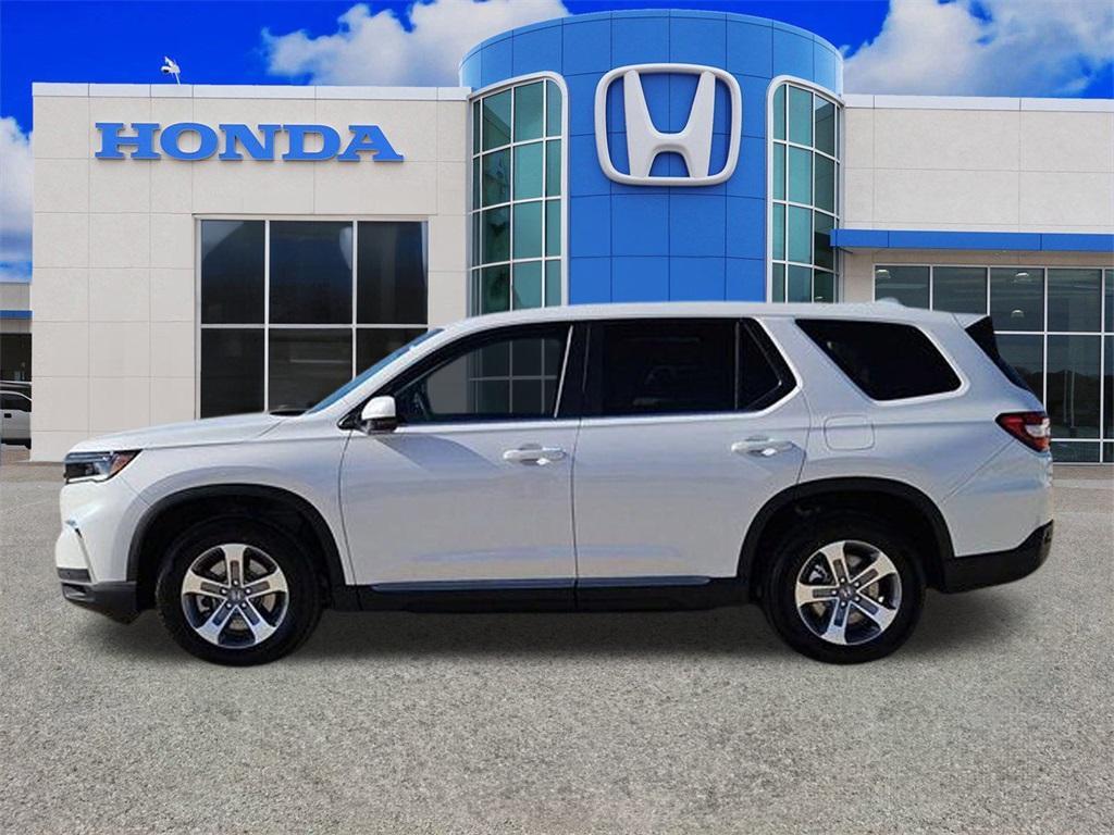 new 2025 Honda Pilot car, priced at $48,280