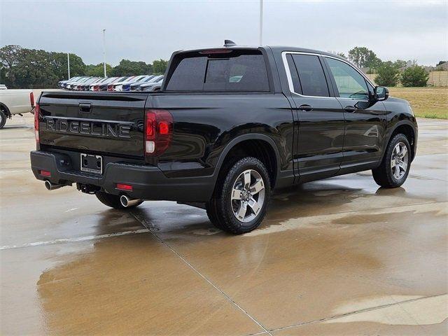 new 2025 Honda Ridgeline car, priced at $42,041