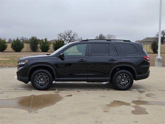 new 2025 Honda Pilot car, priced at $47,888