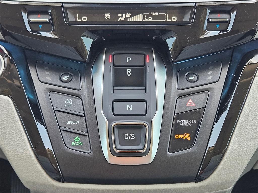 new 2025 Honda Odyssey car, priced at $45,323