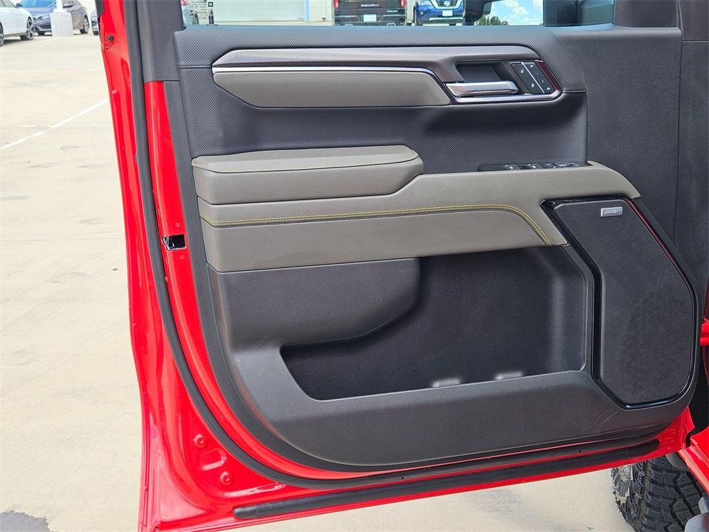 used 2024 Chevrolet Silverado 1500 car, priced at $59,925