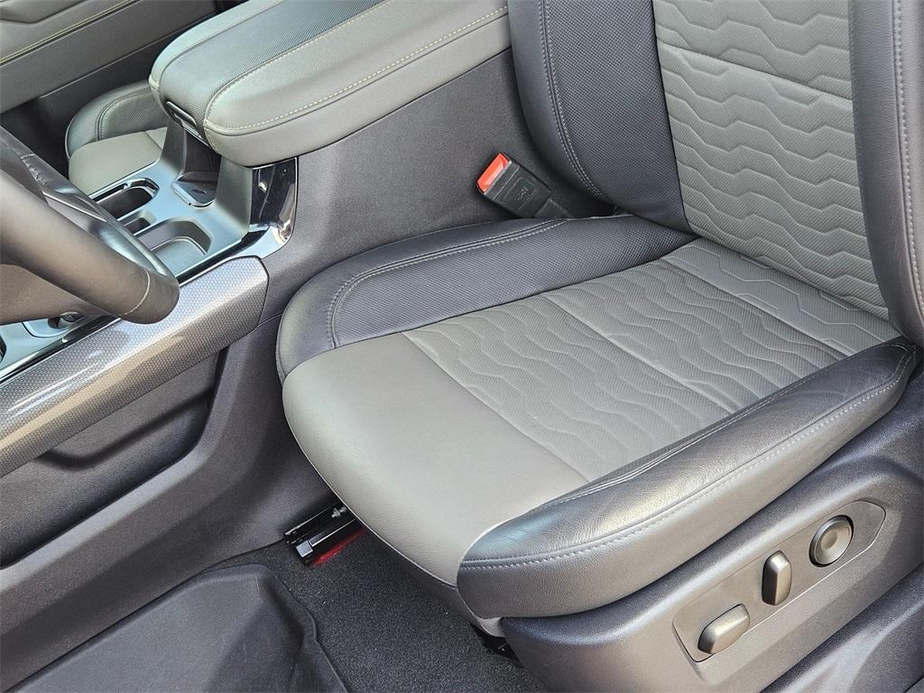 used 2024 Chevrolet Silverado 1500 car, priced at $59,925