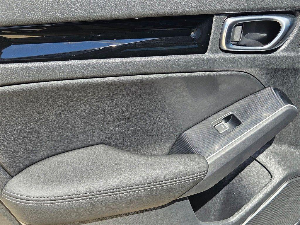 new 2026 Honda Civic Hybrid car, priced at $32,022