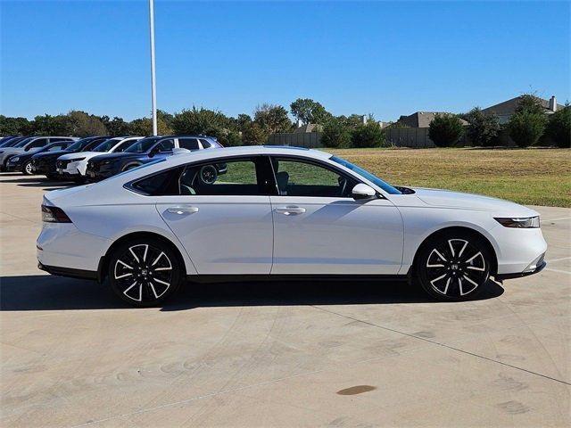 new 2025 Honda Accord Hybrid car, priced at $37,998