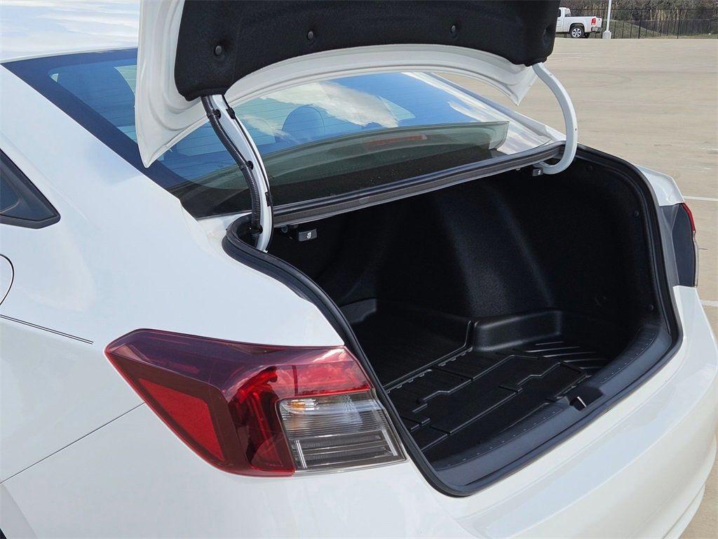 new 2025 Honda Civic Hybrid car