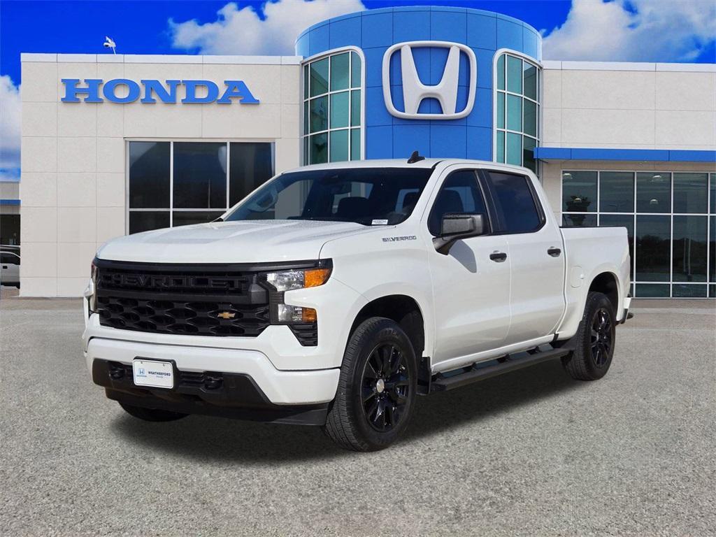 used 2024 Chevrolet Silverado 1500 car, priced at $31,939