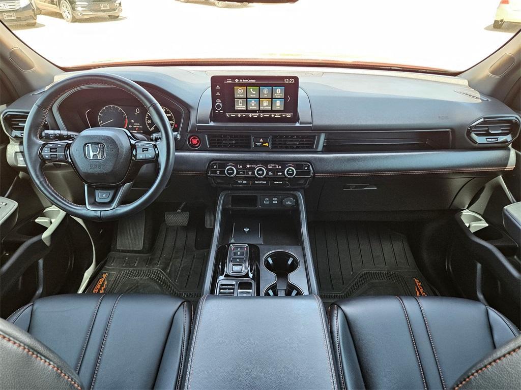 used 2023 Honda Pilot car, priced at $38,000