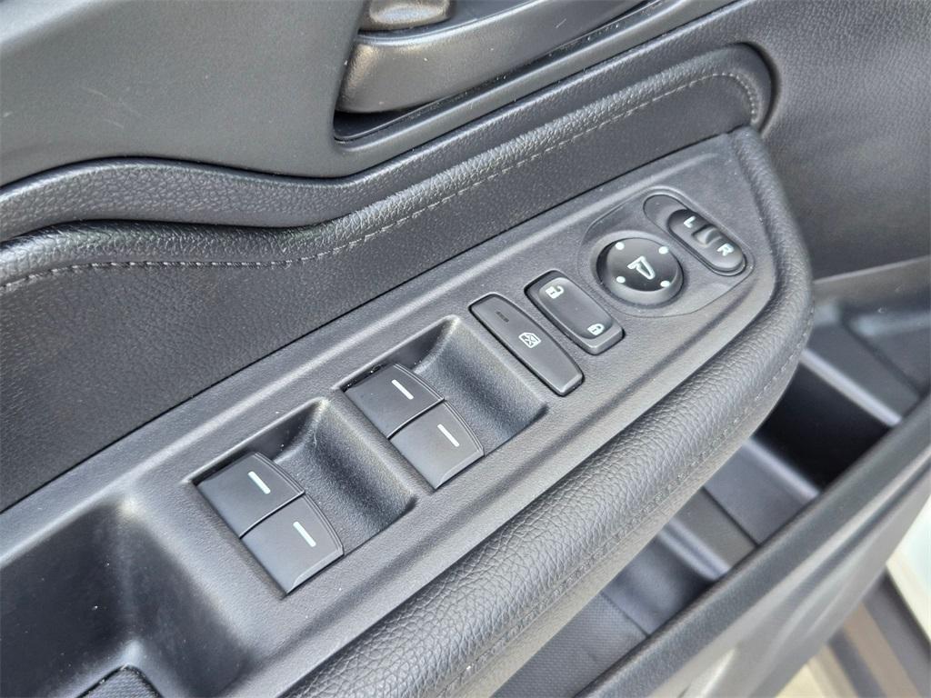 used 2024 Honda Odyssey car, priced at $37,828