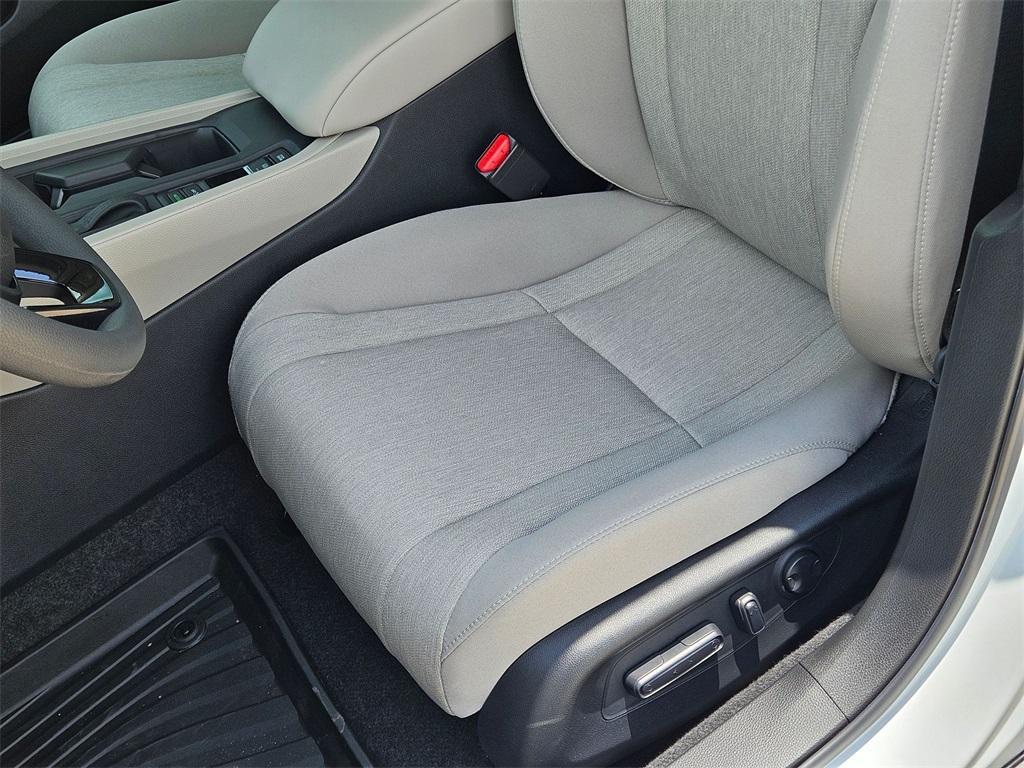 new 2025 Honda Accord car, priced at $30,651