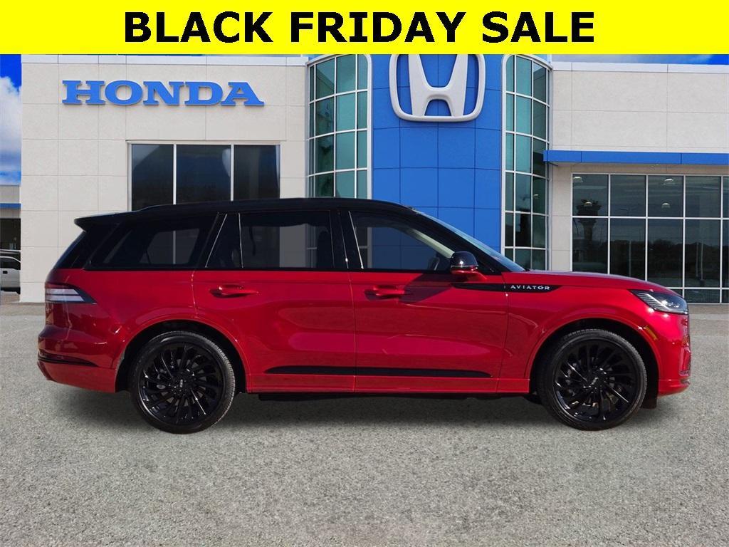 used 2025 Lincoln Aviator car, priced at $69,582