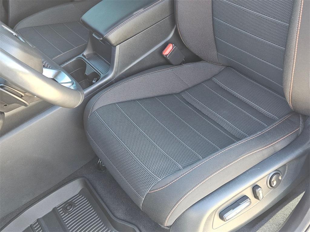 used 2023 Honda CR-V Hybrid car, priced at $28,250