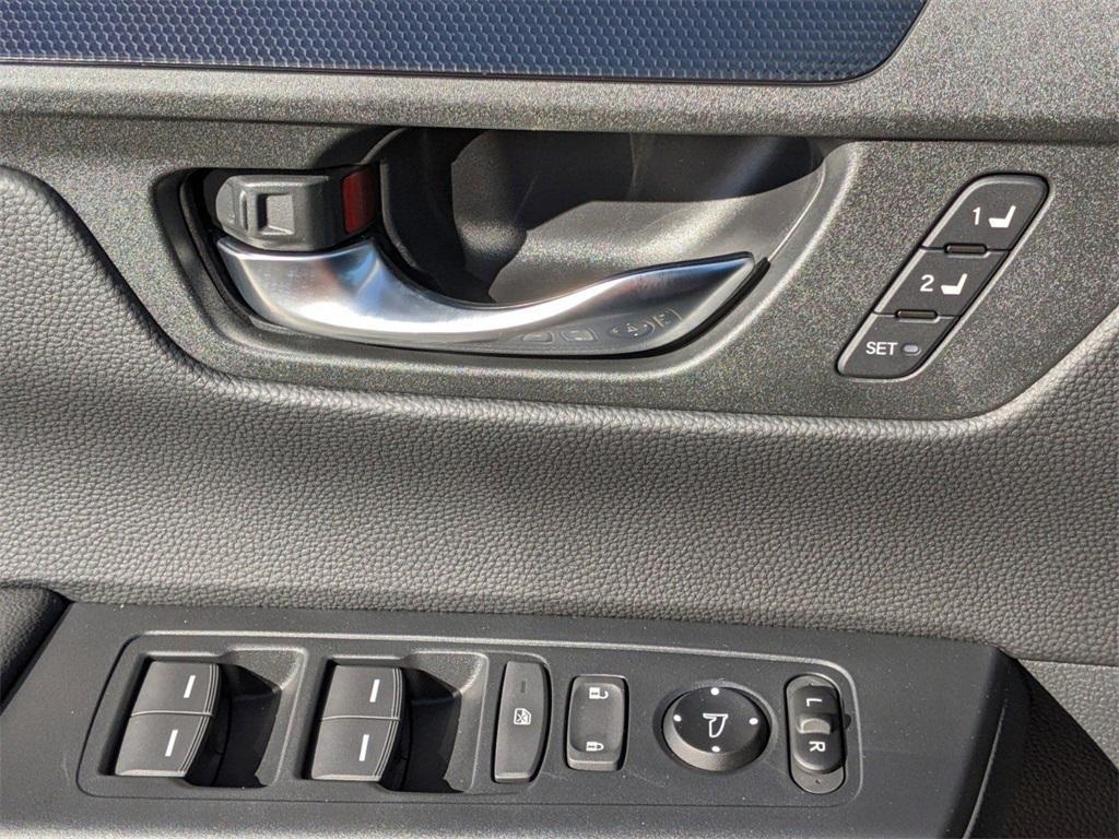 new 2025 Honda CR-V Hybrid car, priced at $38,610