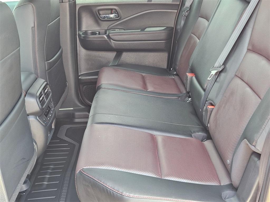 new 2025 Honda Ridgeline car, priced at $43,958