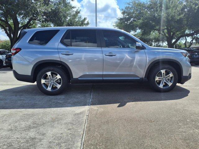 new 2025 Honda Pilot car, priced at $45,680