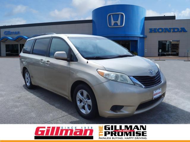 used 2014 Toyota Sienna car, priced at $8,995