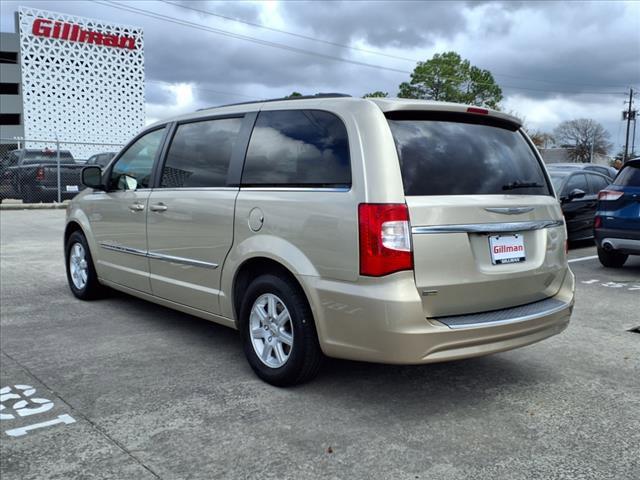 used 2013 Chrysler Town & Country car, priced at $8,995