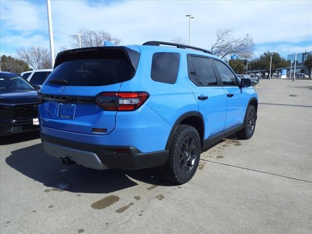 new 2025 Honda Pilot car, priced at $51,350