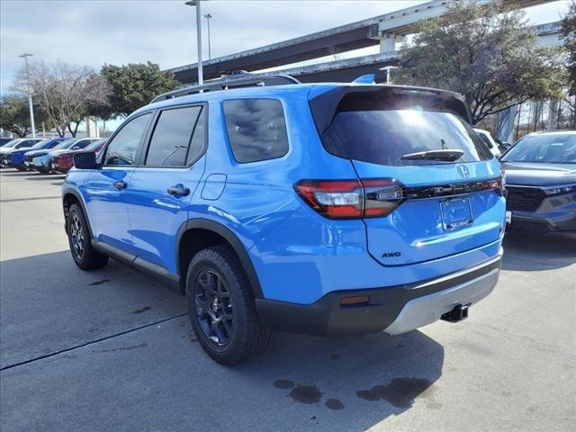 new 2025 Honda Pilot car, priced at $51,350