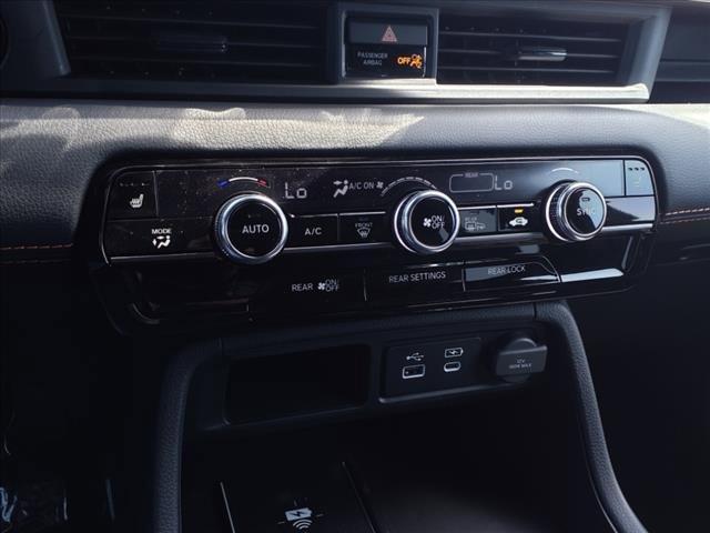 new 2025 Honda Pilot car, priced at $51,155