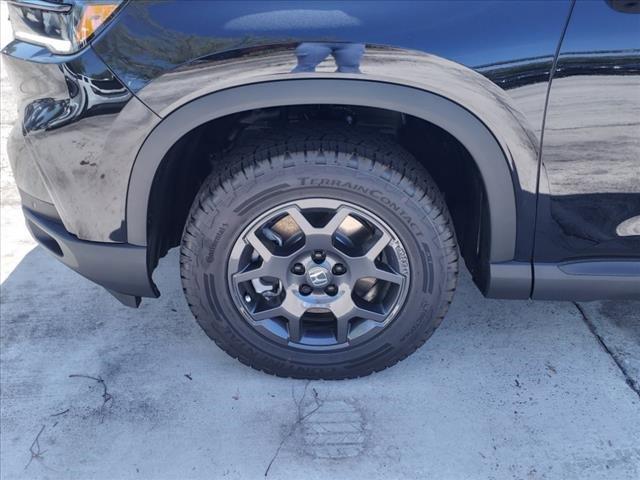 new 2025 Honda Pilot car, priced at $51,155