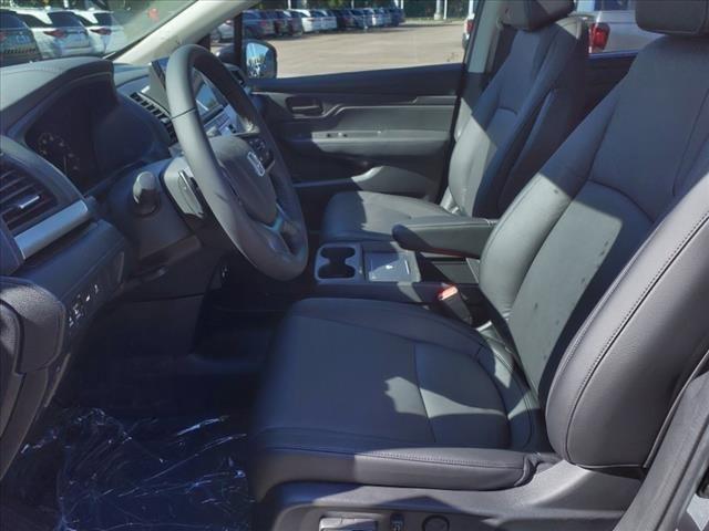 new 2025 Honda Odyssey car, priced at $43,670
