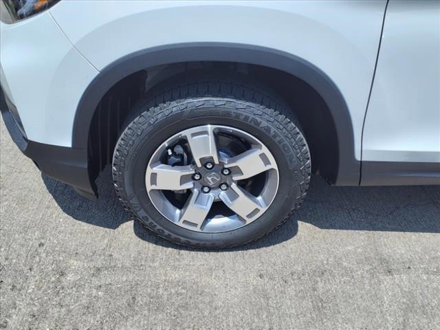 new 2025 Honda Ridgeline car, priced at $45,135