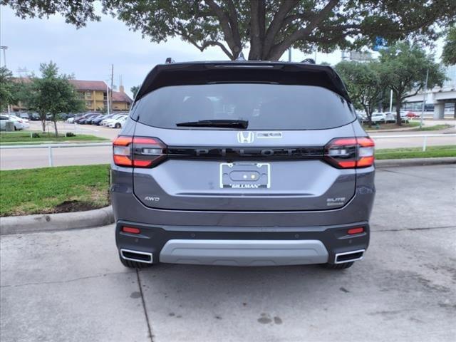 new 2025 Honda Pilot car, priced at $54,575