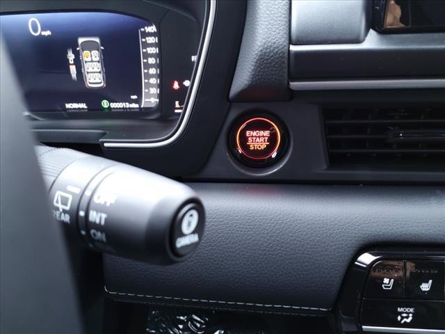 new 2025 Honda Pilot car, priced at $54,575