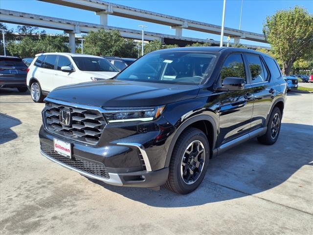 new 2025 Honda Pilot car, priced at $48,895