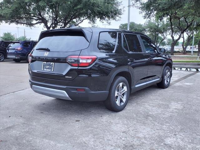 new 2025 Honda Pilot car, priced at $47,050