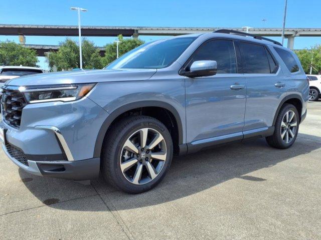 new 2025 Honda Pilot car, priced at $50,135