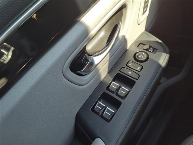 new 2025 Honda Pilot car, priced at $44,950