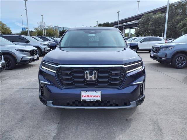 new 2025 Honda Pilot car, priced at $44,950