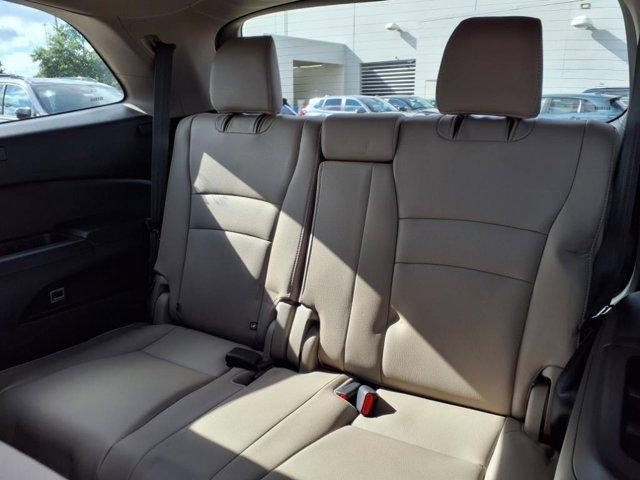used 2021 Honda Pilot car, priced at $31,995