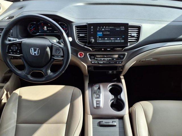 used 2021 Honda Pilot car, priced at $31,995