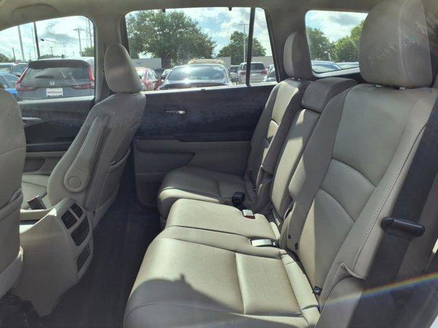 used 2021 Honda Pilot car, priced at $31,995