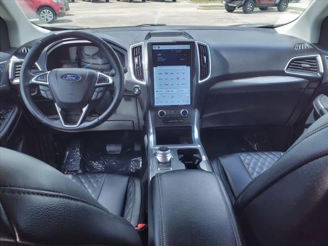 used 2024 Ford Edge car, priced at $30,995